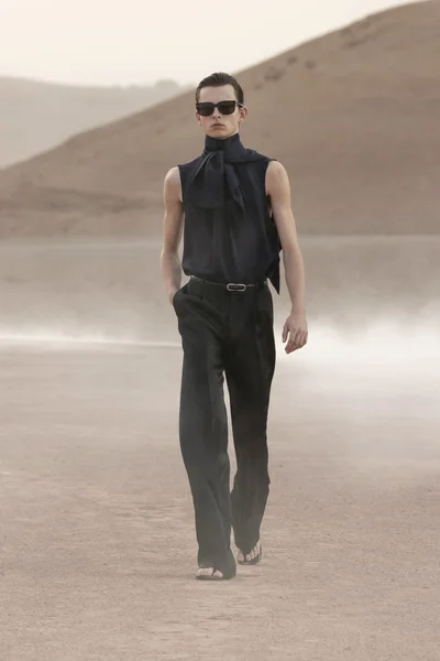 Look 23